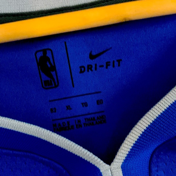 Official Luka Doncic NBA jersey - Picture 2 of 3